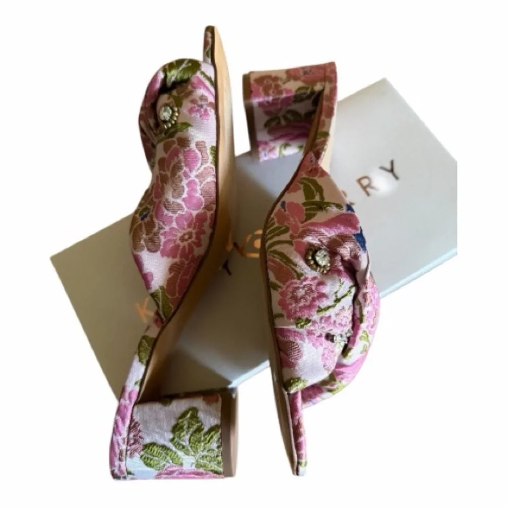 Katy Perry The Tooliped Twisted Sandal Vintage Pink Multi, Size 9.5M - Picture 4 of 7